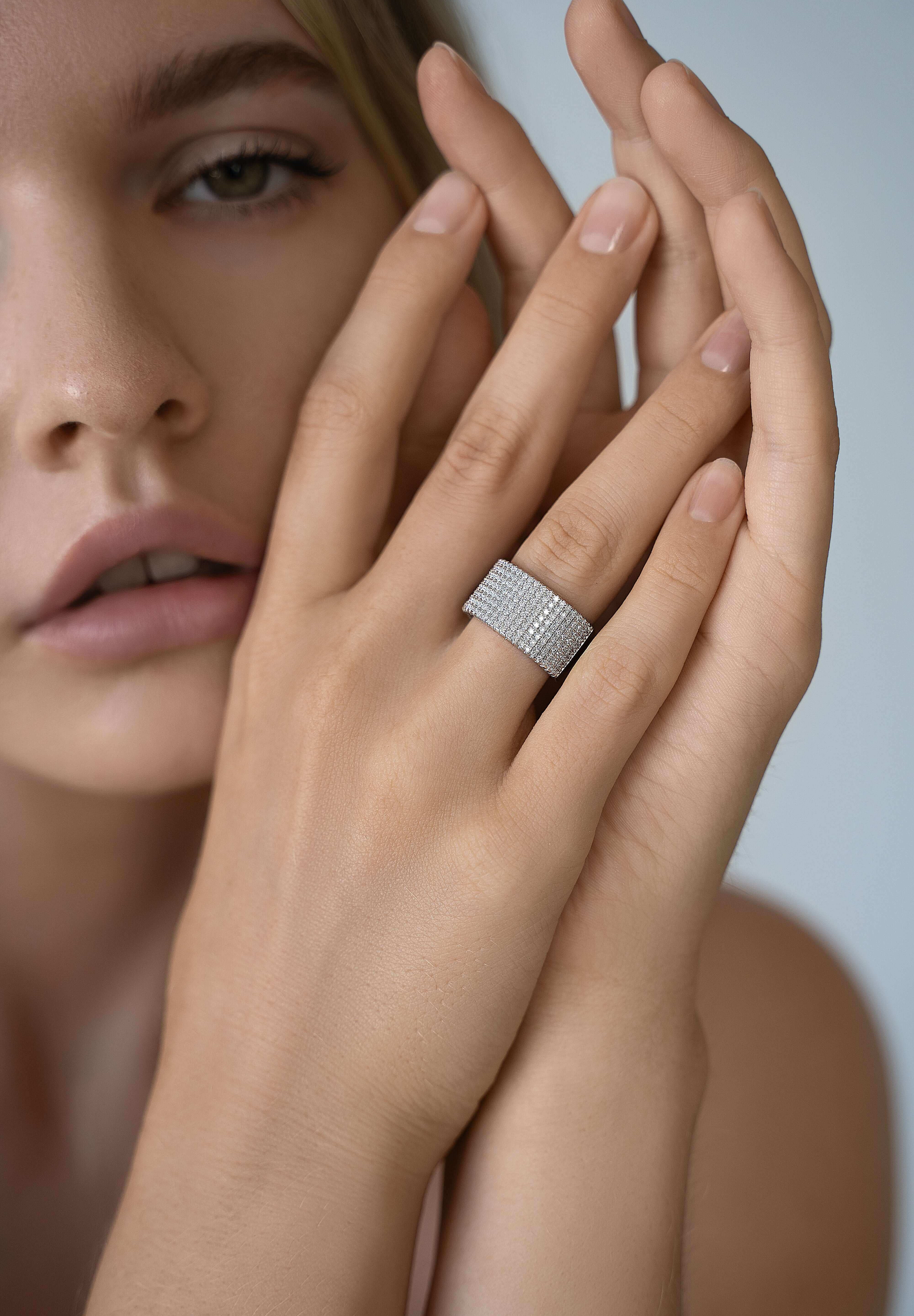 The Azora Moissanite Ring in Sterling Silver