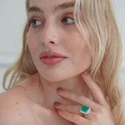 The Sissi Ring in Emerald Green