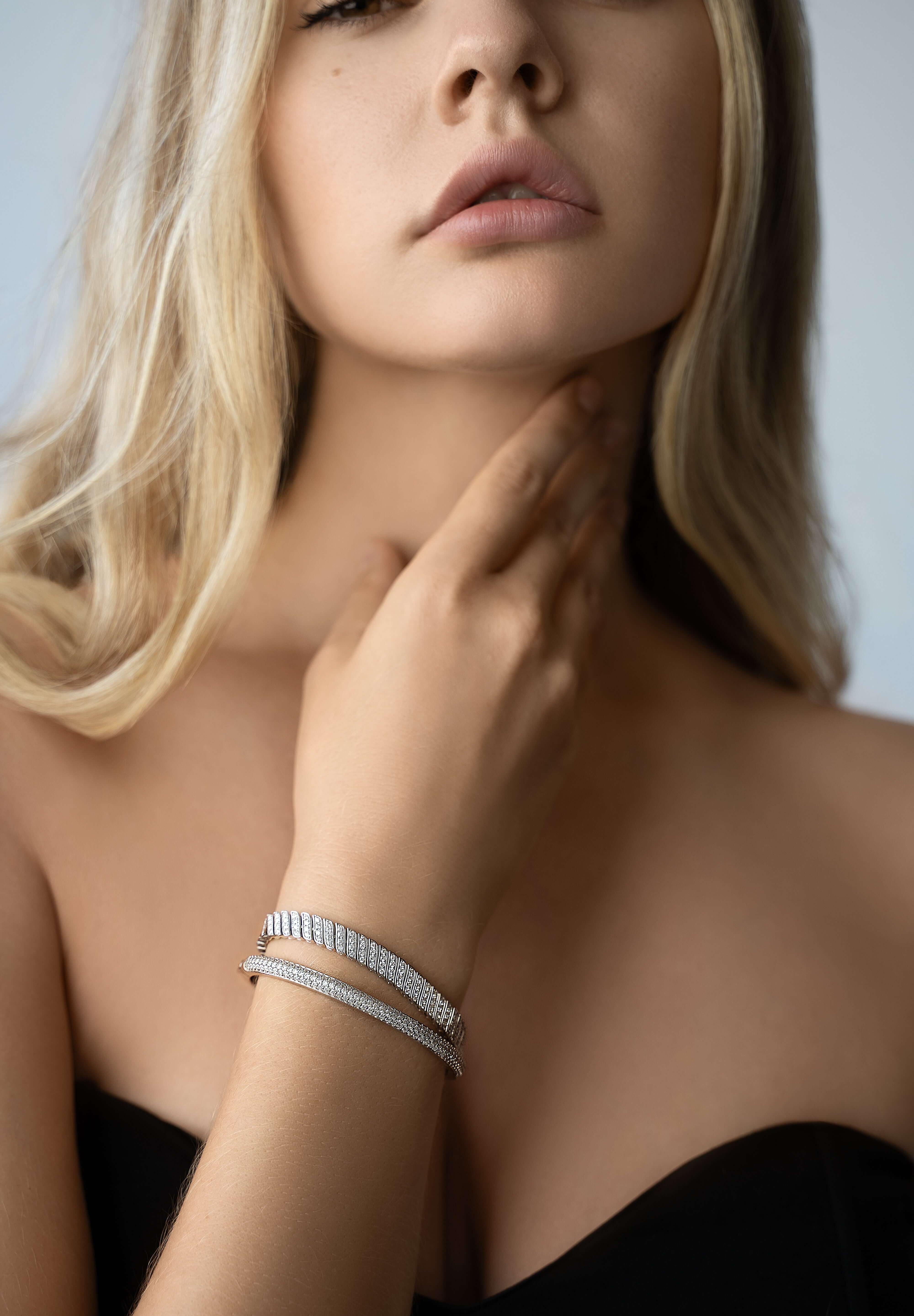 The Maeve Bangle