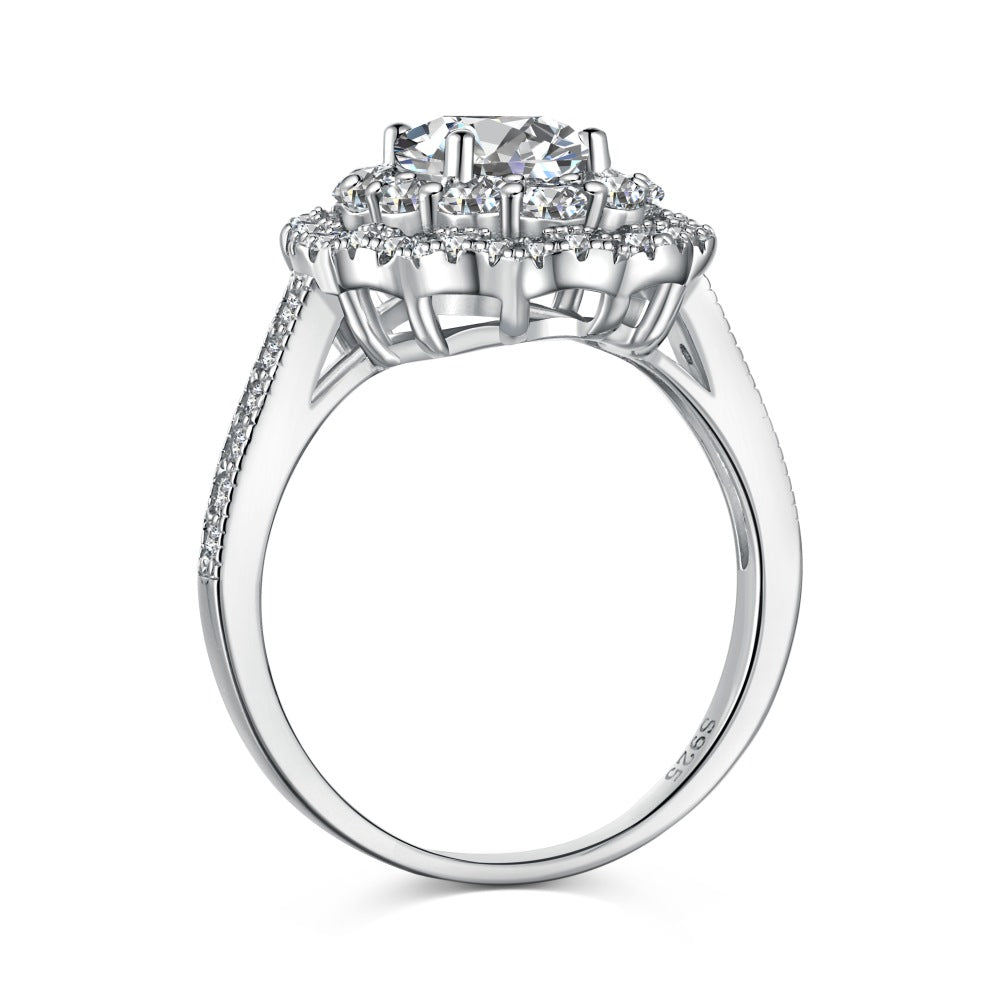 round cut halo cubic zirconia ring