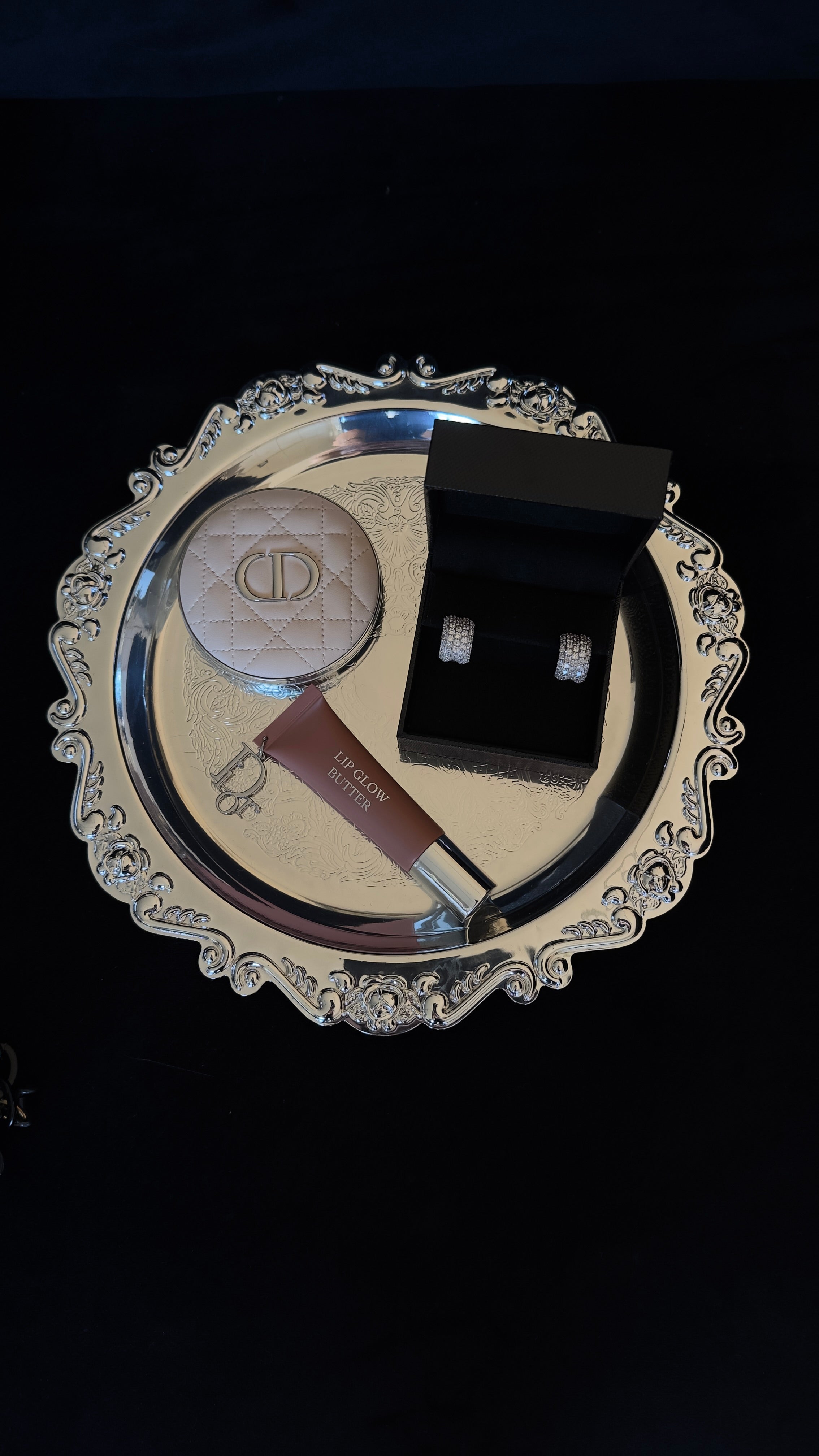 Editorial image of The Amira Earrings — bold femininity by Viviana Halil.