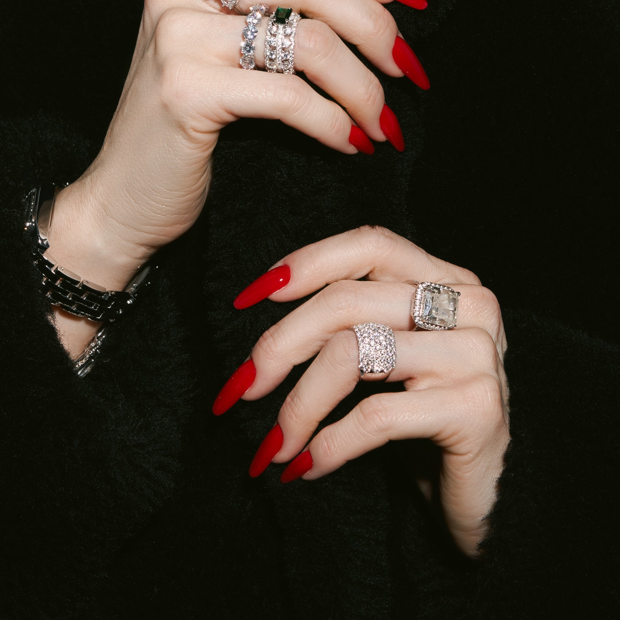 Editorial image of The Esmé Ring — luminous eternity band by Viviana Halil.