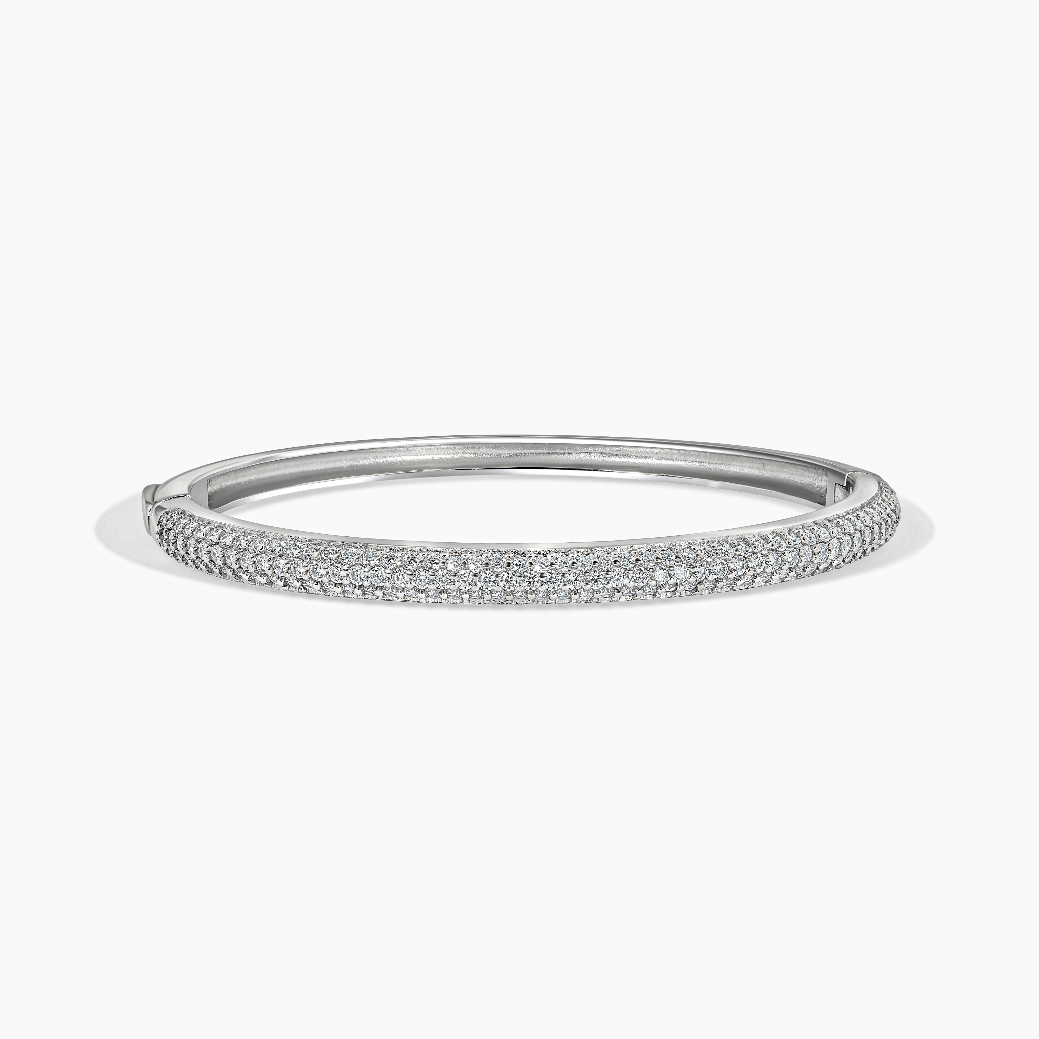 Close-up of The Maeve Bangle showcasing refined diamond-free brilliance only at Viviana Halil. 