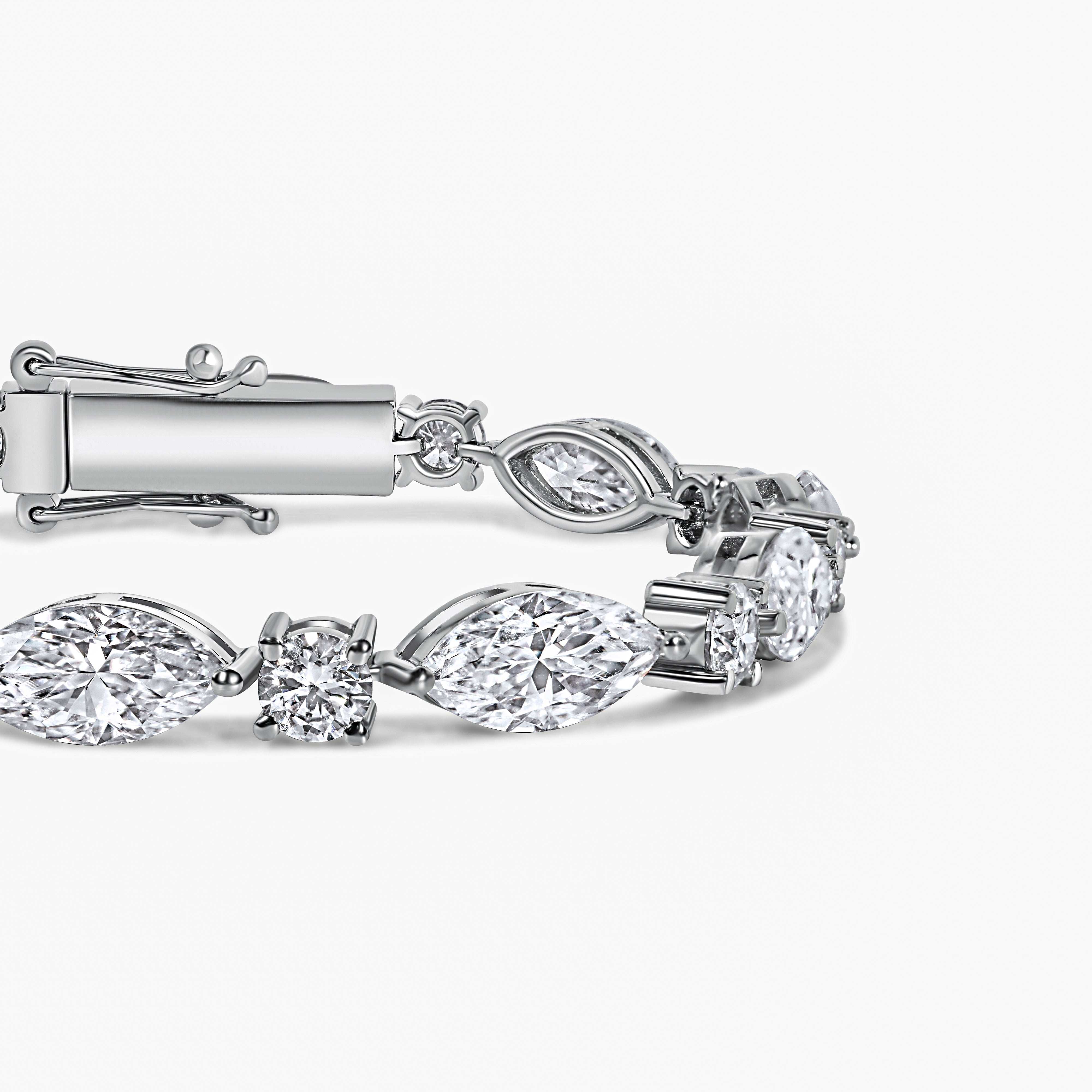 The Yves Moissanite Bracelet in Sterling Silver