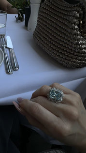The Sissi Ring in Blue Sapphire