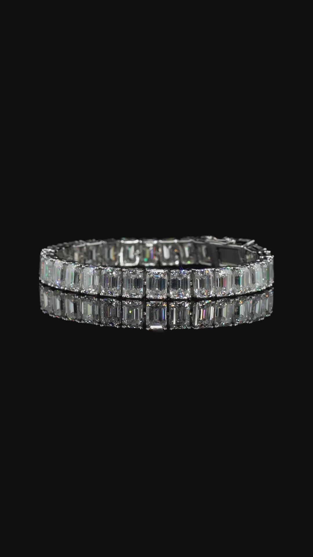 The Alaia 30ct Moissanite Bracelet in Sterling Silver