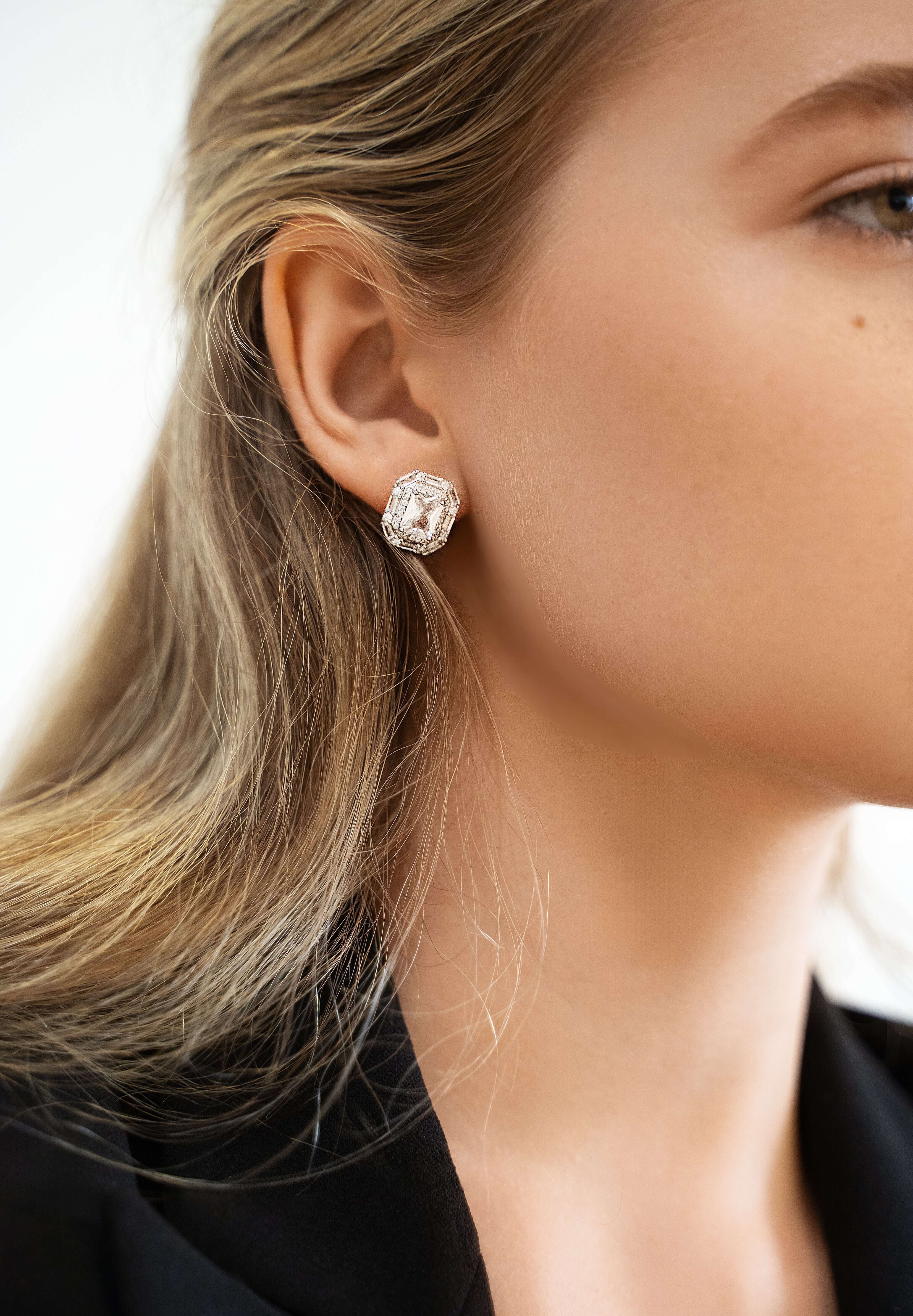 Laurent Earrings sculptural quiet luxury Viviana Halil